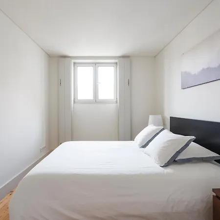 Design Privativas Marques De Pombal Лісабон